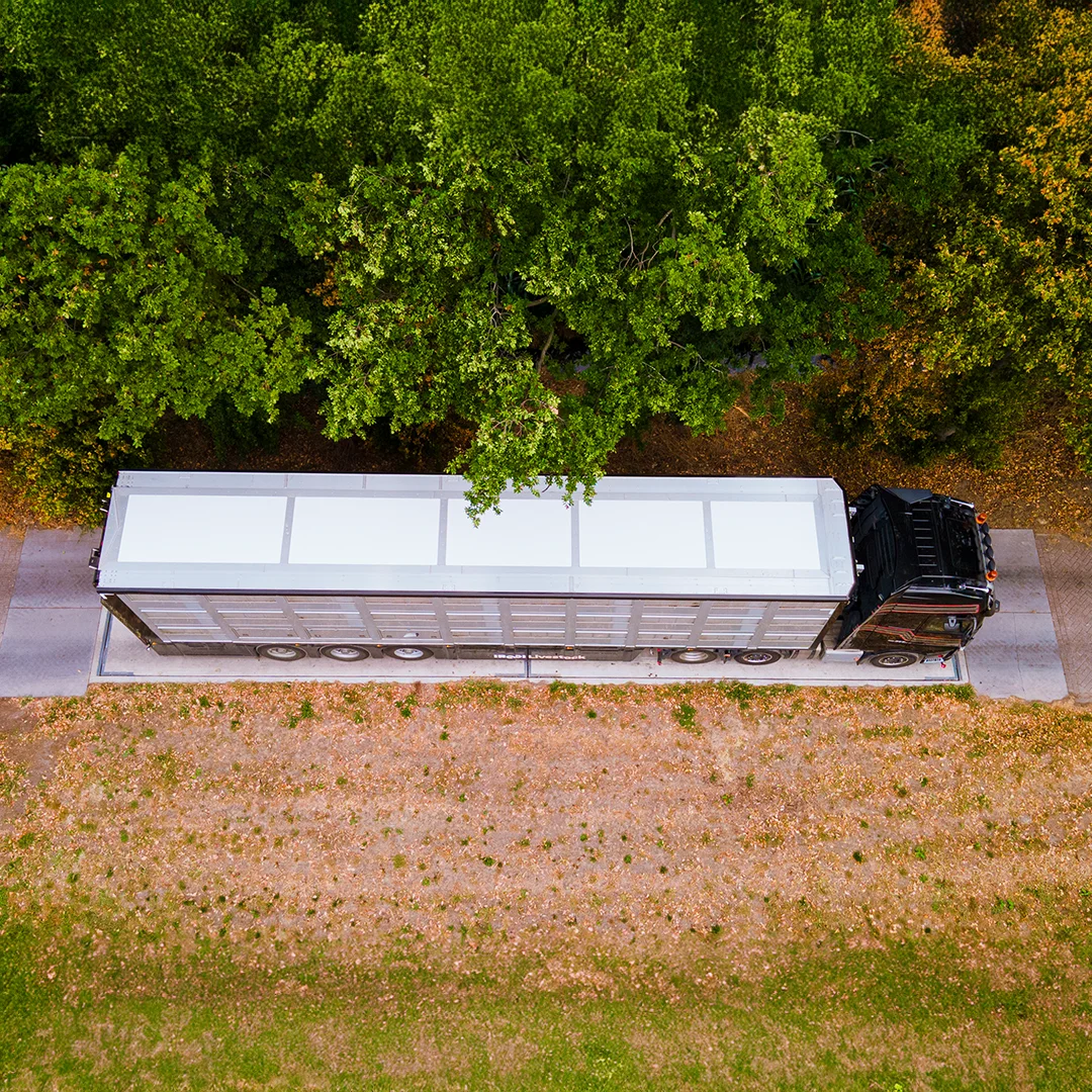 vanrooi-livestock-trailer-topview
