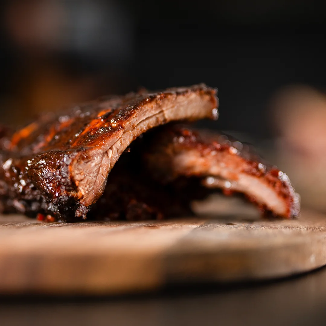 vanrooi-spareribs-food_1080x1080
